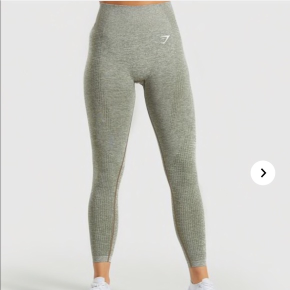 Gymshark Pants - NWT Gymshark vital seamless leggings